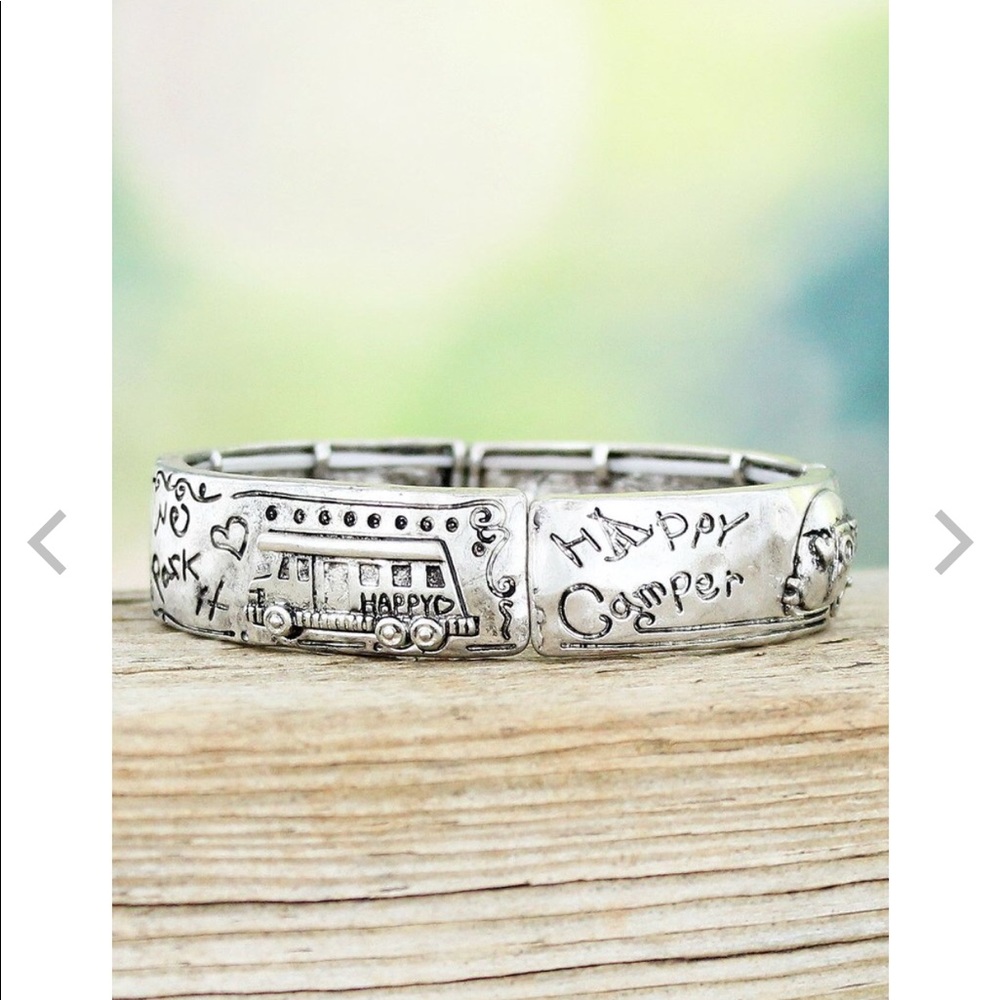 🌼 SALE 🌼 ........ BRACELET